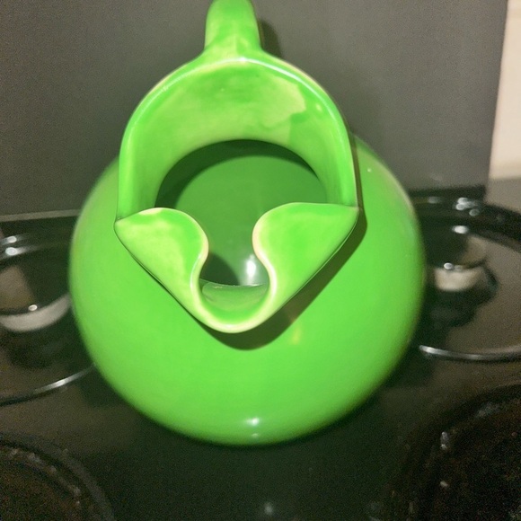 Green Apple Beverage Pitcher - Picture 7 of 10